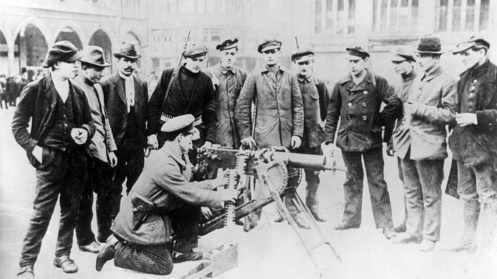 Une ceinturie prolétarienne à Hambourg en octobre 1923 au moment du soulèvement 